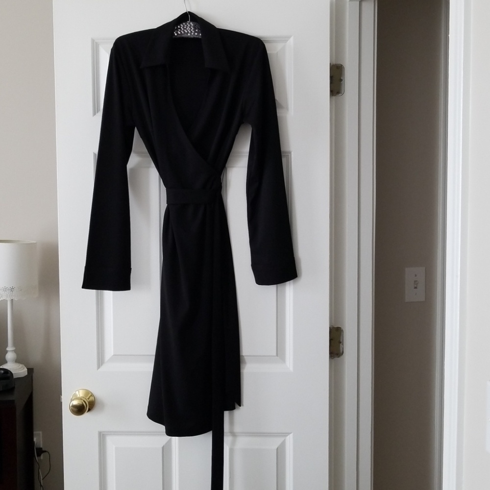 Express Black Classic Long Sleeve Wrap Dress